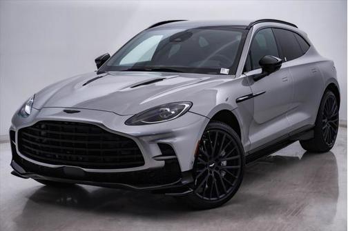 2025 Aston Martin DBX 707
