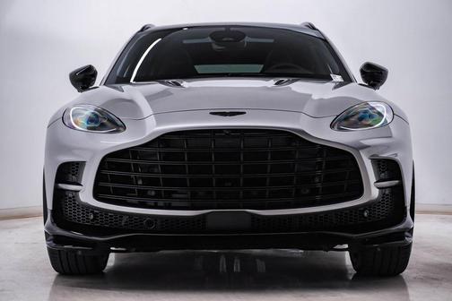 2025 Aston Martin DBX 707