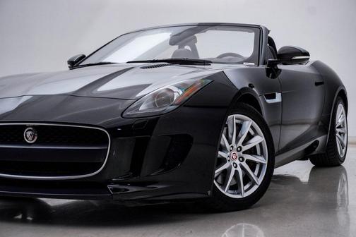 2017 Jaguar F-TYPE Premium