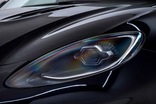 2023 Aston Martin DBX 707