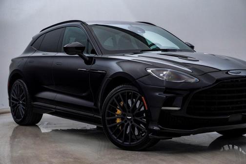 2023 Aston Martin DBX 707