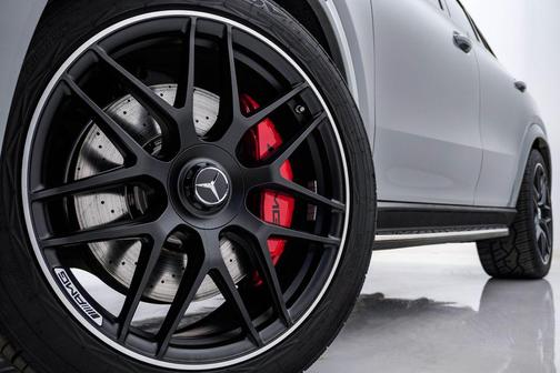 MANUFAKTUR Alpine Grey 2024 Mercedes-Benz AMG GLE 63 S 4MATIC+