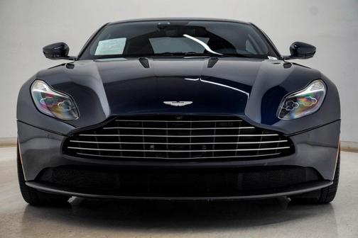 2018 Aston Martin DB11 Coupe V12