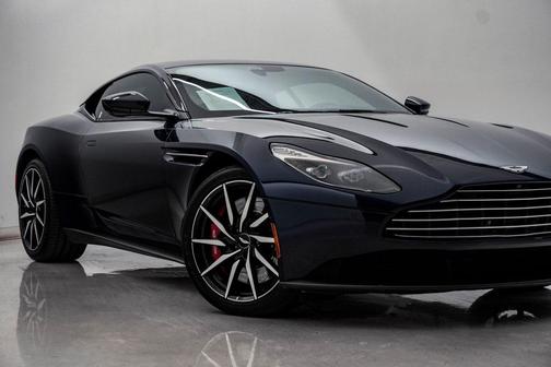 2018 Aston Martin DB11 Coupe V12