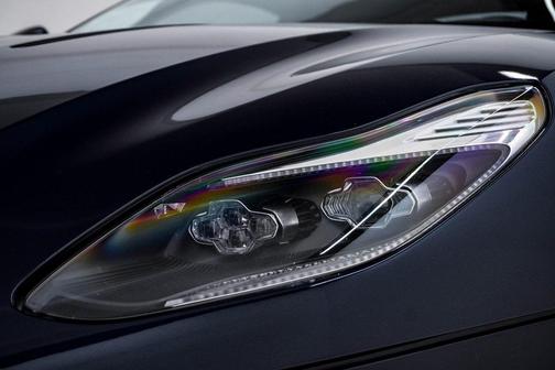 2018 Aston Martin DB11 Coupe V12