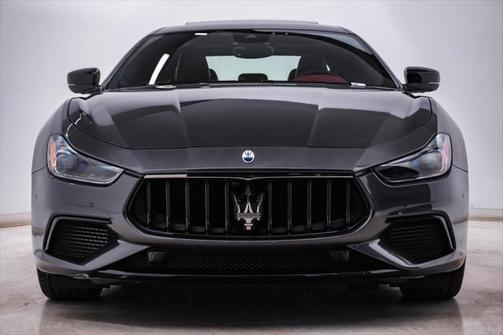 2022 Maserati Ghibli Modena Q4