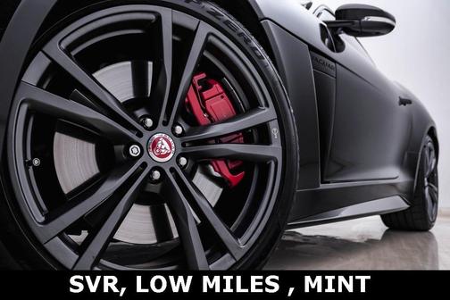 2017 Jaguar F-TYPE SVR