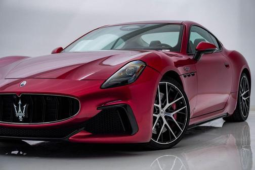 2024 Maserati GranTurismo Trofeo