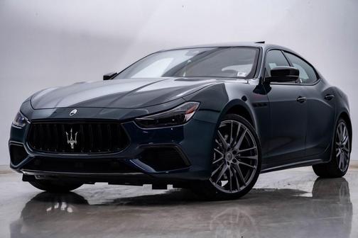 2024 Maserati Ghibli Trofeo