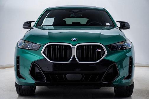 2025 BMW X6 M60i
