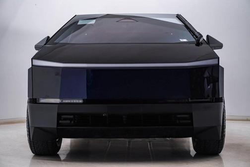 2024 Tesla Cybertruck Cyberbeast