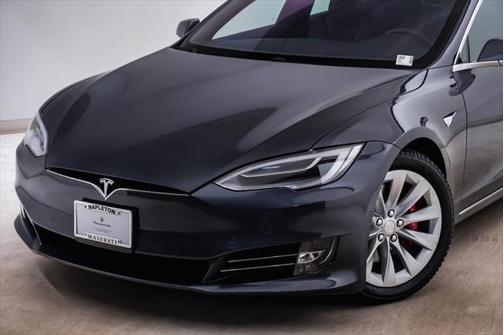 2019 Tesla Model S Performance