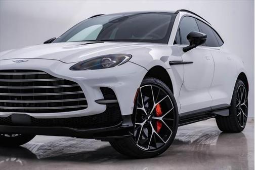 2025 Aston Martin DBX 707