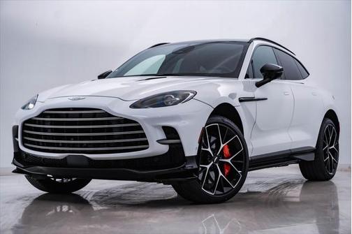 2025 Aston Martin DBX 707