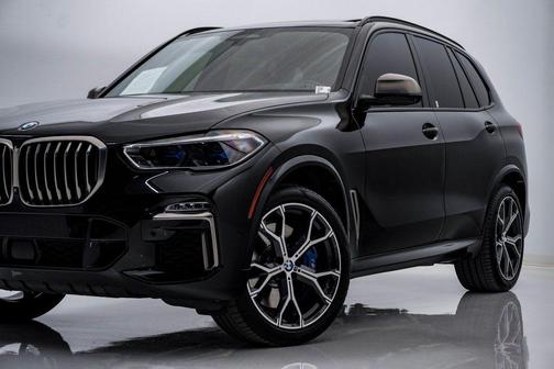2020 BMW X5 M50i