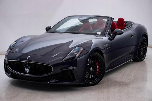 2026 Maserati GranCabrio Trofeo