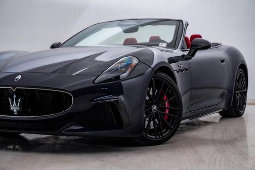 2026 Maserati GranCabrio Trofeo