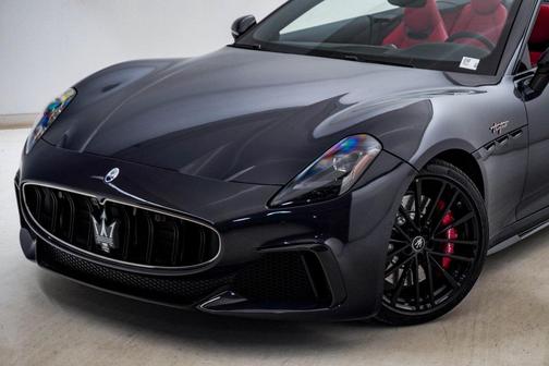 2026 Maserati GranCabrio Trofeo