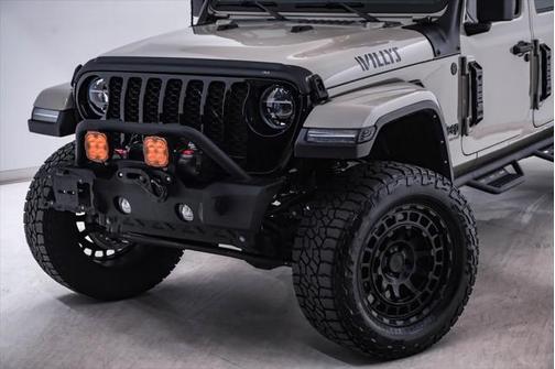 2022 Jeep Gladiator Willys