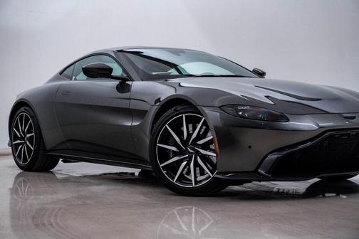 2019 Aston Martin Vantage Base