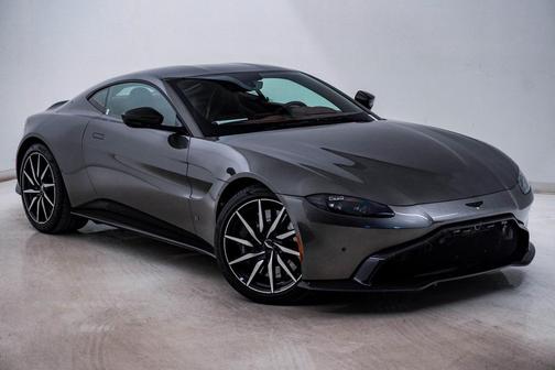 2019 Aston Martin Vantage Base