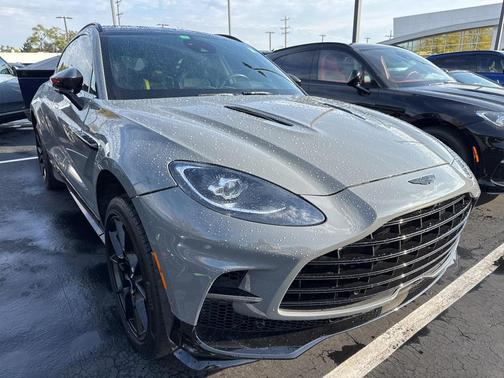 2023 Aston Martin DBX 707