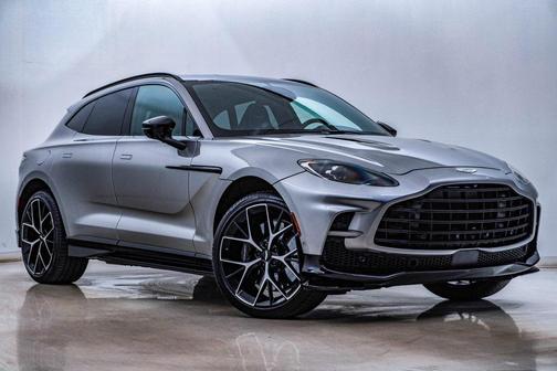 2025 Aston Martin DBX 707