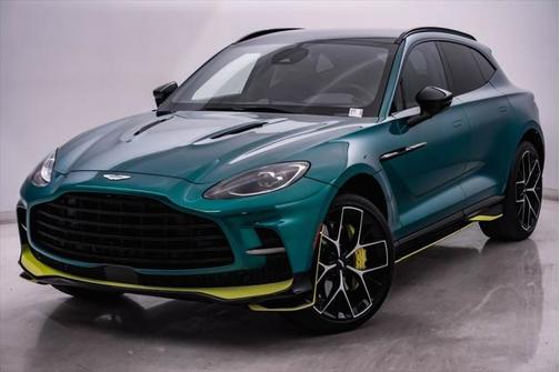 2025 Aston Martin DBX 707 AMR24
