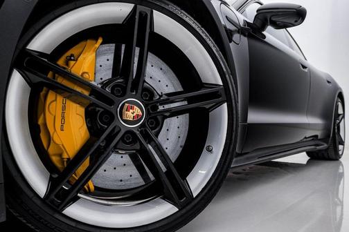 2020 Porsche Taycan Turbo S