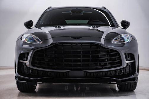 2026 Aston Martin DBX 707