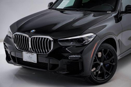 Black Sapphire Metallic 2020 BMW X5 xDrive40i