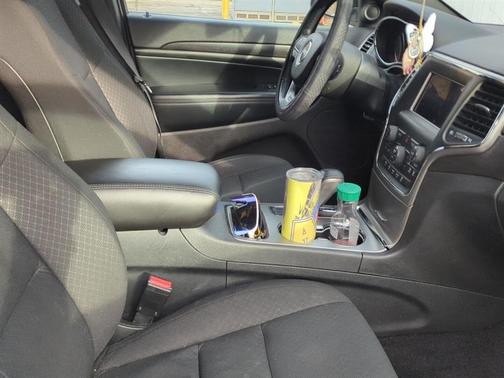 2018 Jeep Grand Cherokee Laredo E