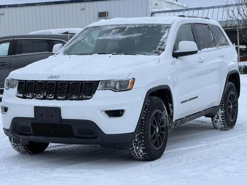 2018 Jeep Grand Cherokee Laredo E