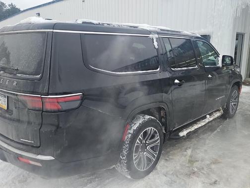 2024 Jeep Wagoneer L Series II