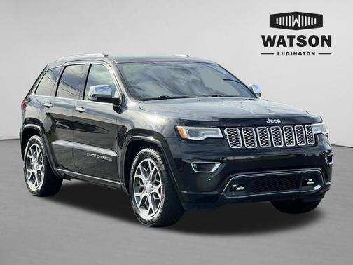 Black 2021 Jeep Grand Cherokee Overland