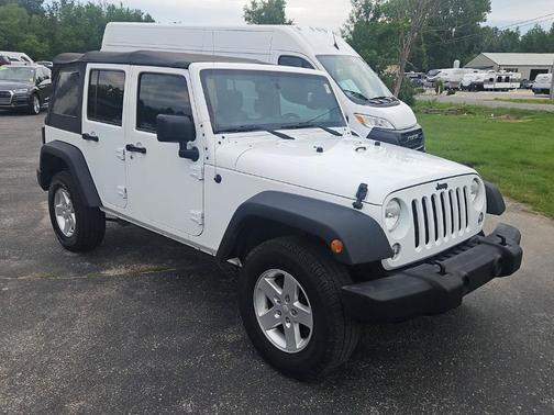 Bright White Clearcoat 2014 Jeep Wrangler Unlimited Sport