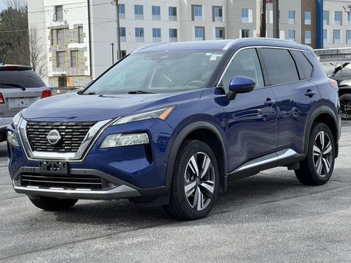 2022 Nissan Rogue SL