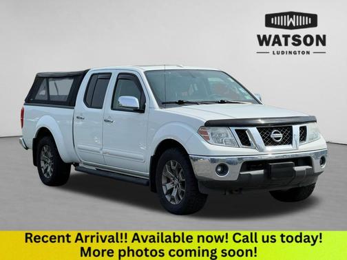 Glacier White 2015 Nissan Frontier SL