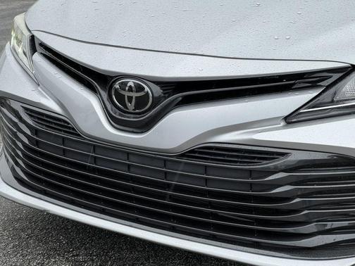 Celestial Silver Metallic 2020 Toyota Camry LE