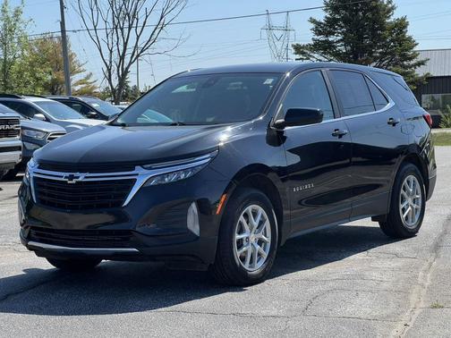 Mosaic Black Metallic 2022 Chevrolet Equinox 2LT