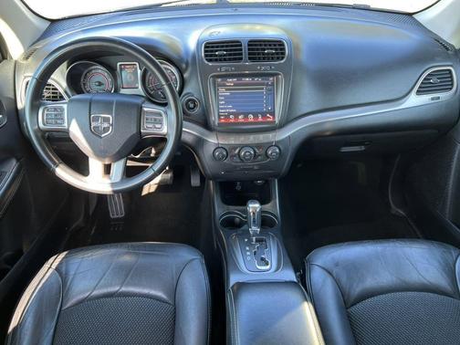 2018 Dodge Journey Crossroad