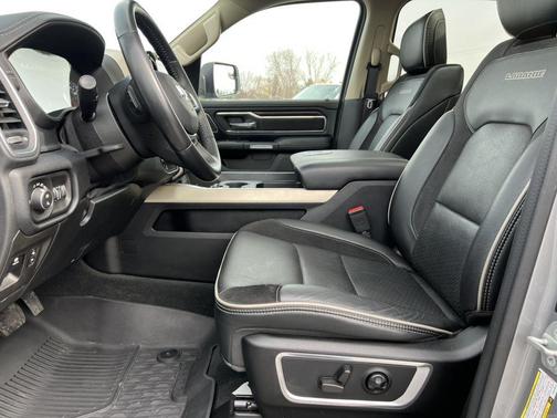 Billet Silver Metallic Clearcoat 2021 RAM 1500 Laramie