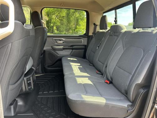 Diamond Black 2019 RAM 1500 Big Horn