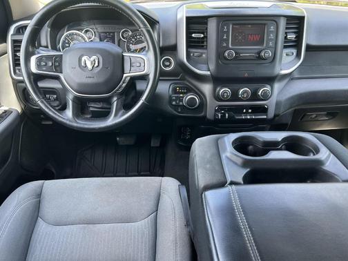Diamond Black 2019 RAM 1500 Big Horn