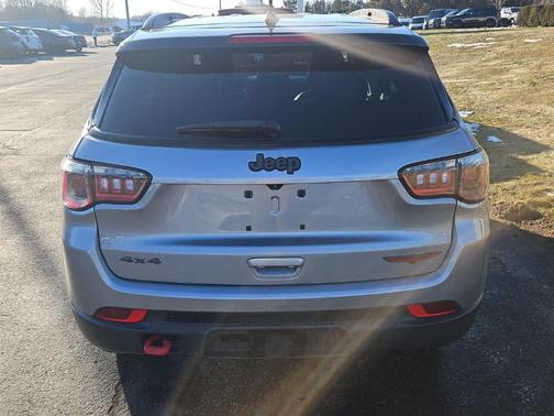 2022 Jeep Compass Trailhawk