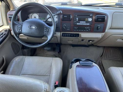 Black 2007 Ford F-350 XL