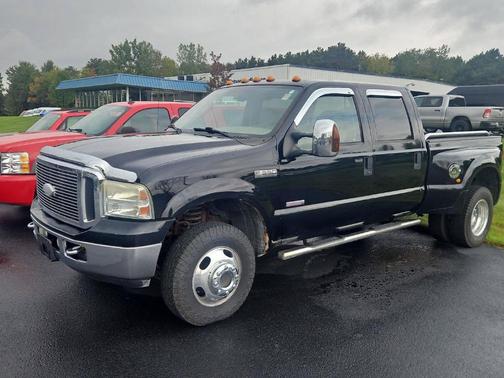 Black 2007 Ford F-350 XL