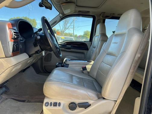 Black 2007 Ford F-350 XL