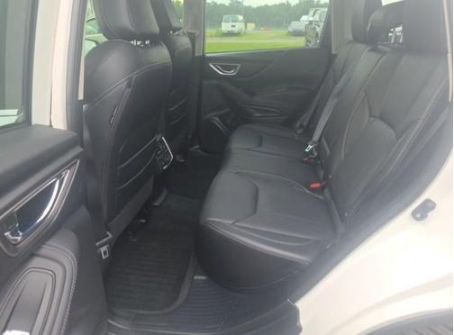 Crystal White Pearl 2023 Subaru Forester Touring