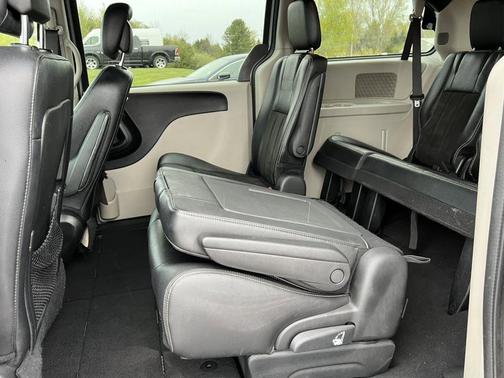 Billet Clearcoat 2019 Dodge Grand Caravan SXT